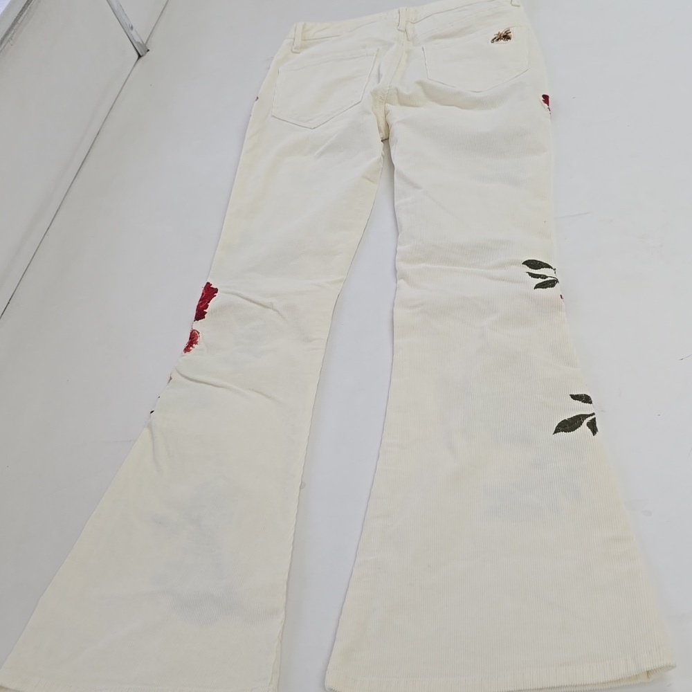 Driftwood Farrah Offwhite Corduroy Flare Pants Bees & Roses Embroidery - Picture 11 of 13